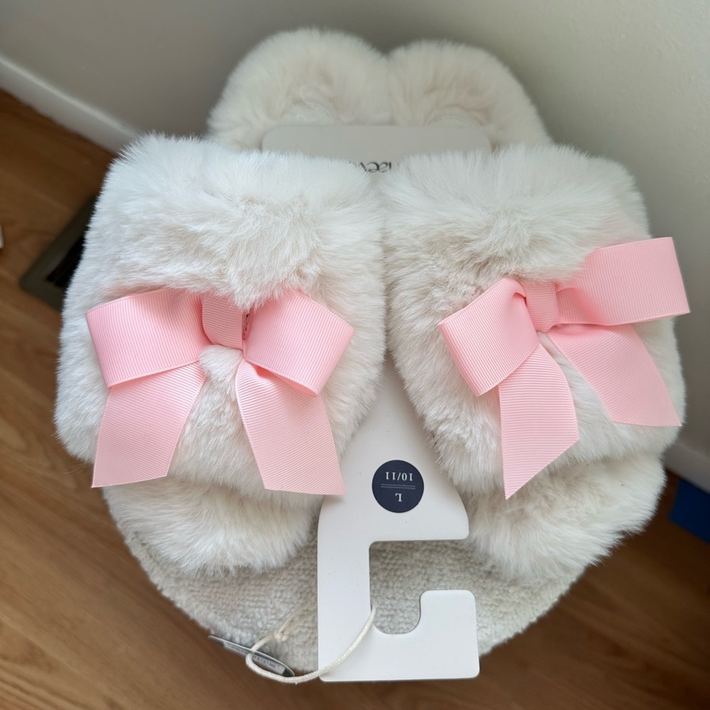 Anthropologie Maeve Women’s Slippers, Ivory with Pink Bows Size Large